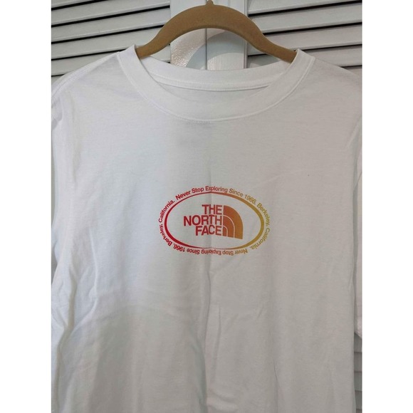 The North Face White Graphic T-Shirt Women's Size Large - Picture 2 of 4